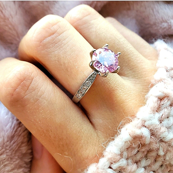New Beautiful Pink Engagement/Wedding Ring - Picture 10 of 12